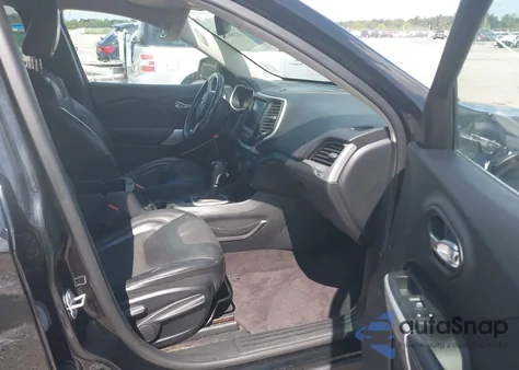 2018 Jeep Cherokee Latitude Plus Fwd from USA, damaged, VIN 1C4PJLLB8JD537865